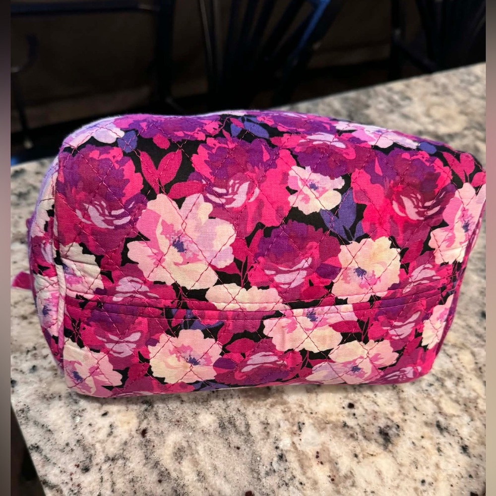 Floral Pink Quilted fabric lunch bag like new 9x9in - Picture 4 of 6
